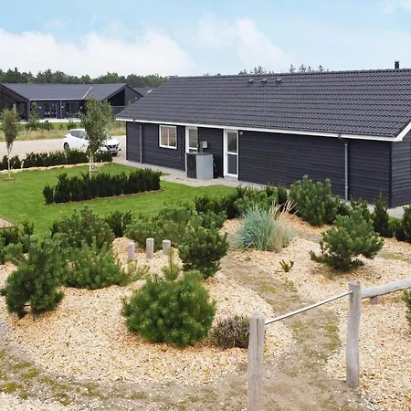 Holiday home 18 Person In N Rre Nebel *