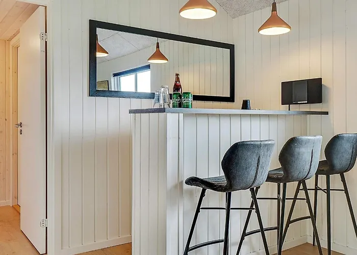 Дом отдыха Luxury Retreat With Pool - By Traum